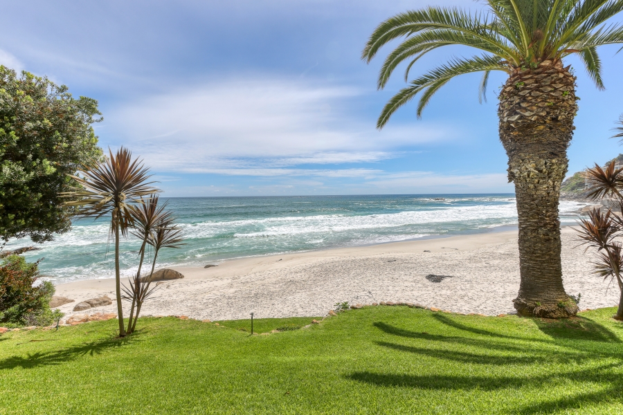 2 Bedroom Property for Sale in Clifton Western Cape